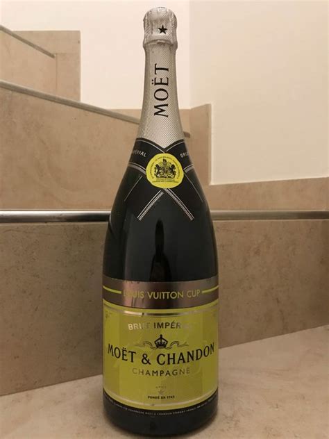 moet champagne louis vuitton